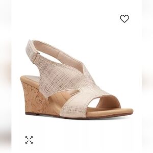 Clarks Women's Kyarra Aster Cutout Wedge Sandals